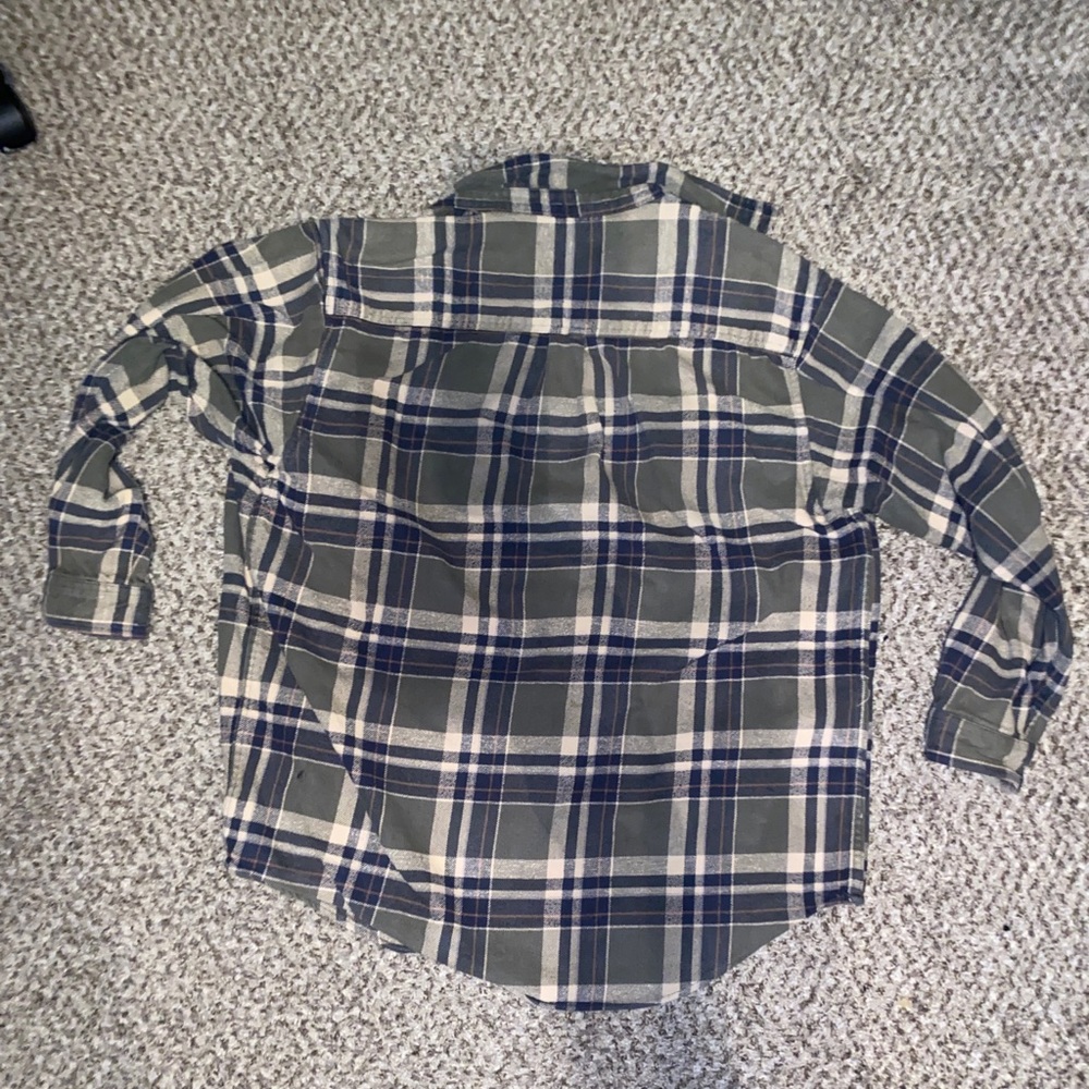 Men’s Flannel - Picture 2 of 3